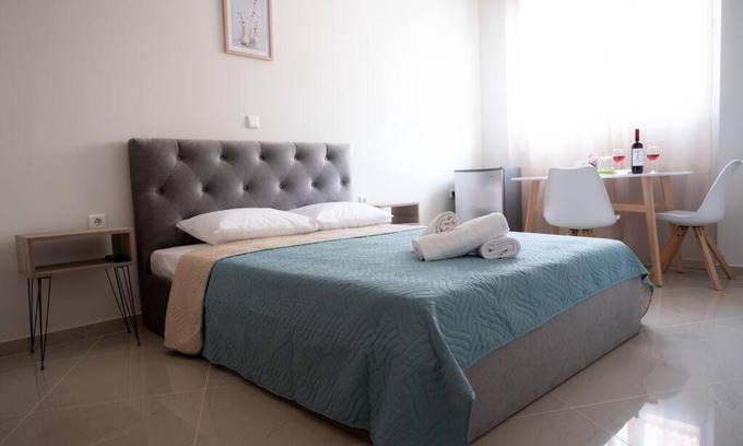 Kropia Apartamento | Anesis Airport rooms 102