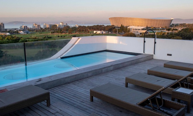 Green Point Hotel | ANEW Hotel Green Point