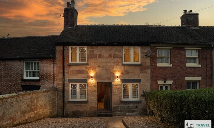 Alton Cabaña | Angel Cottage 5 mins drive to Alton Towers