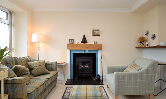 Strone Cabaña | Angel Cottage, by the sea, romantic