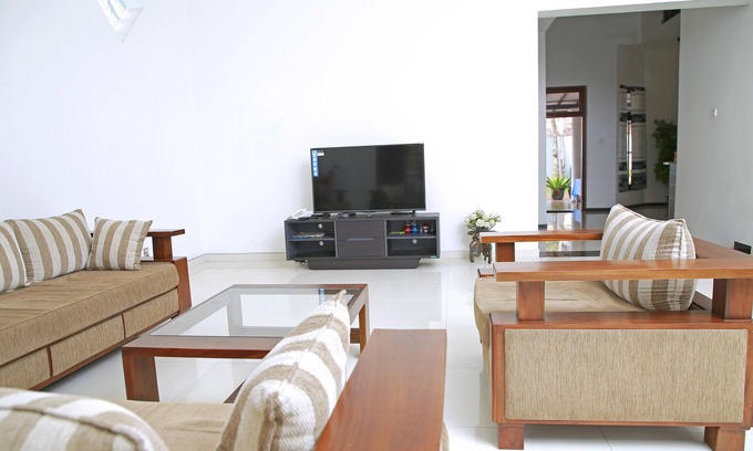 Akmeemana Casa | Angel of Galle