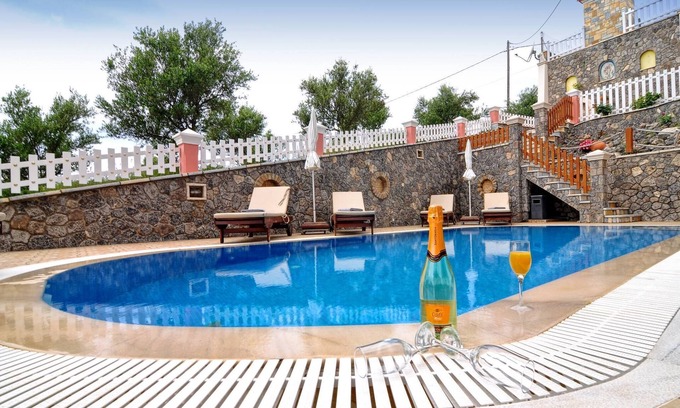 Agios Georgios Pagon Apartamento | Apartamento Angela Pool Agios Georgios