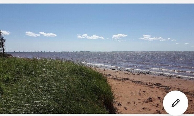 Borden-Carleton Cabaña | Angela’s Cottage by the sea- steps away from private beach!