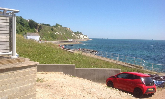Ventnor Chalet De Esquí | ANGELS CORNER: AMAZING SEA VIEW, AMENITIES IN WALKING DISTANCE: BEACH/TOWN