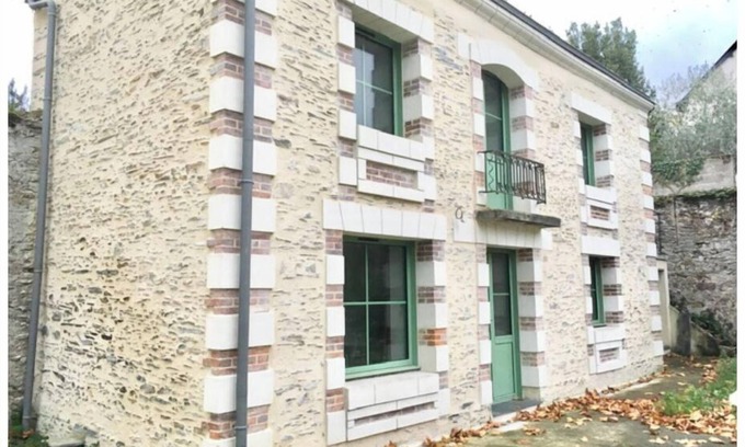 Les Hauts de Saint-Aubin Apartamento | Angers, View of La Maine, near CHU, city center 5 min by streetcar.
