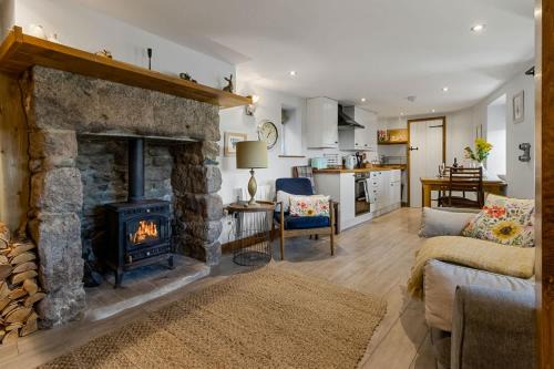 Bridford Casa | Angler's Cottage - Short Stays UK Ltd