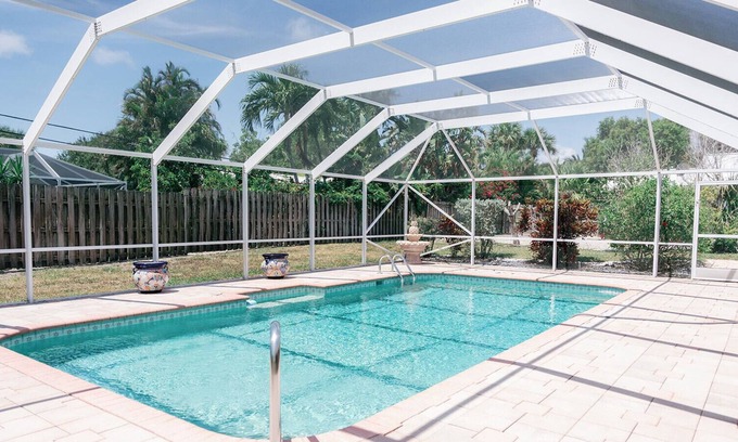 South Beach Casa | Anglers Cove Casita, Pool home and Walk to Beach