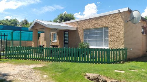 Ficksburg Apartamento | Ani-Lem Self-Catering