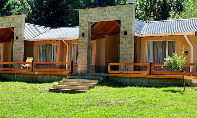 Lago Puelo Casa | ANIDO Cabañas y Monoambientes