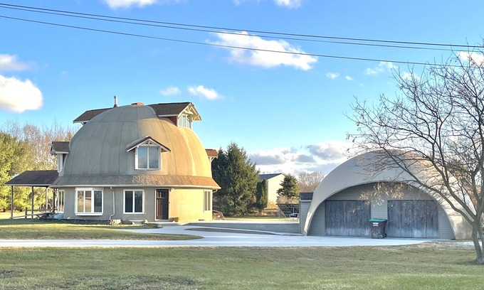 Lawton Casa | Ann Arbor’s Countryside Dome