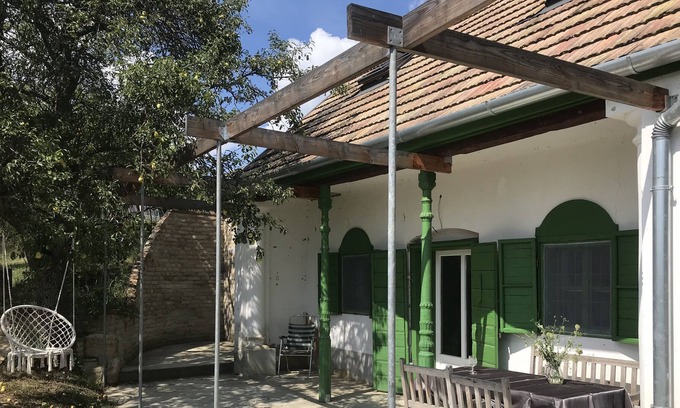 Nagyszekely Cabaña | "ANNA" : fully detached 65 m2 country cottage in vineyard