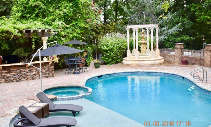 Davidsonville Casa | Annapolis, Casa Serena De 3 Dormitorios Con Piscina