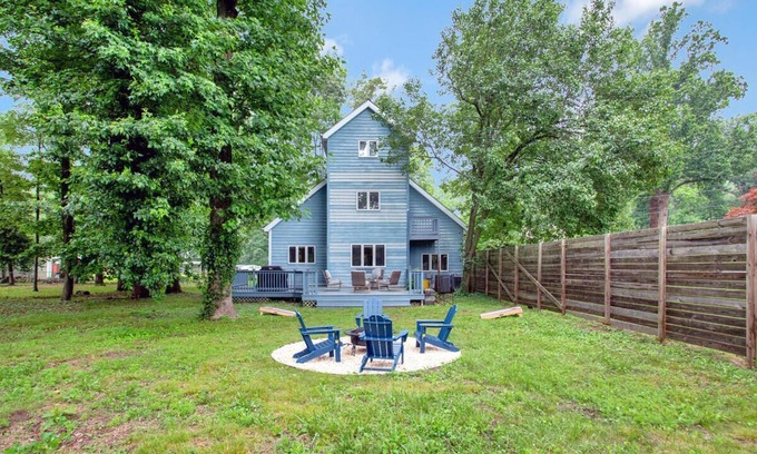 Hillsmere Casa | Annapolis Home Near Beach & Quiet Waters Park!