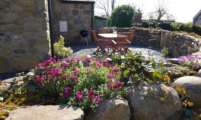 Talybont Casa | Anneddle Cottage in Talybont, near Barmouth