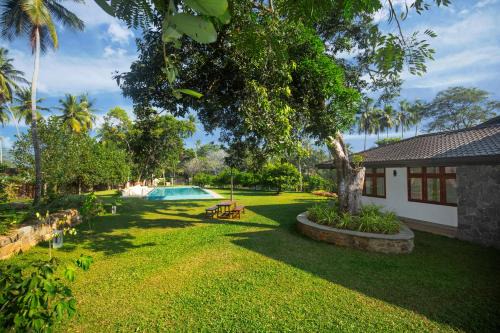 Weeraketiya Hotel | Anodawa Boutique Villa