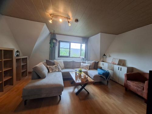 Gruenhain-Beierfeld Apartamento | ansimali 3 - Treffpunkt Dachgeschosswohnung, Ideal für Familien und Freunde, Gemeinsam wohnen, getrennt träumen, Zwei Schlafzimmer, ein Urlaub mit Spiel und Spaß