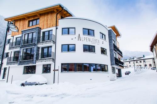 Sankt Anton am Arlberg Apartamento | Anthony's Peaks & Pillows