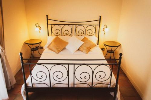 Old Town Cama Y Desayuno | Antica Dimora Caruso
