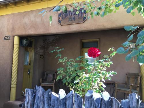 Downtown Santa Fe Cama Y Desayuno | Antigua Inn