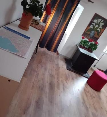 San Giovanni-Chiadino-Rozzol Apartamento | Antonini apartments
