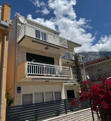 Baska Voda Apartamento | Antonio 1