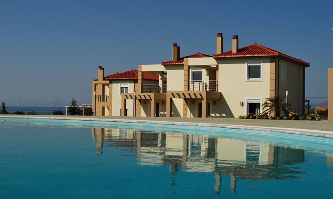 Pineios Apartamento | Antonios Village