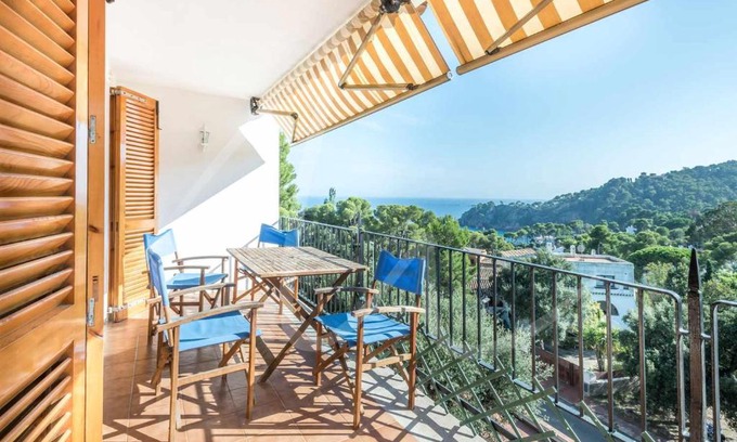 Calella de Palafrugell Apartamento | Antora C by SeaMount Rentals