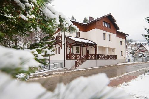 Krynica-Zdroj Casa | Antracyt