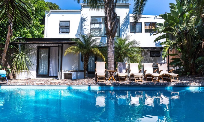 Three Anchor Bay Casa | Antrim Villa