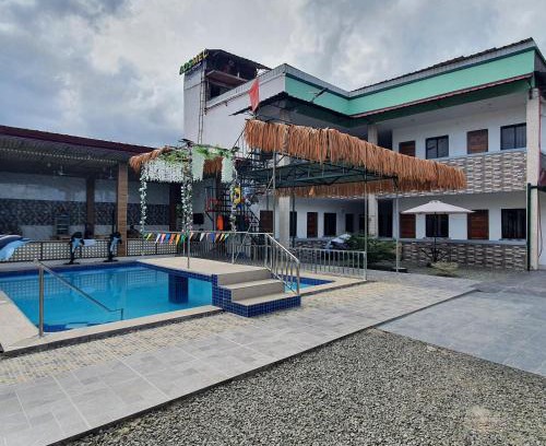 Lapu-Lapu Complejo | AOSMECPoolCamp Hotel