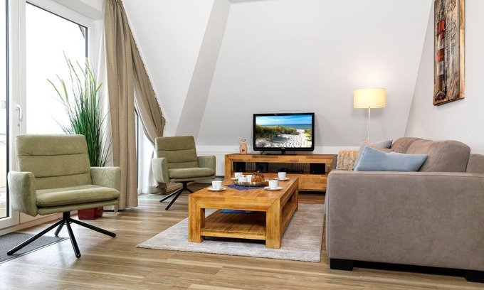 Insel Poel Apartamento | Apt. Koralle - Dream apartment with harbor views!