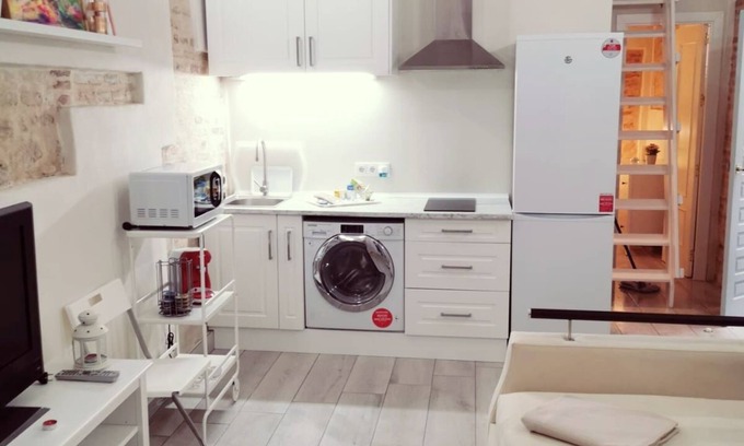 Carmona Apartamento | AP. La teja