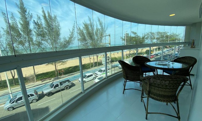 Macae Apartamento | Ap linda vista de frente para a praia | MAVN202