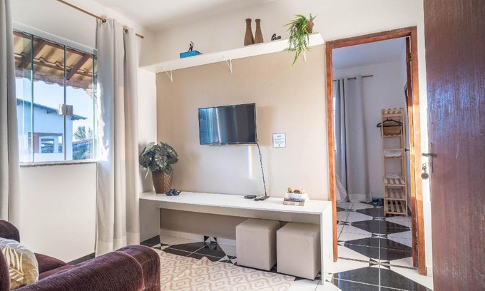 Rio das Ostras Apartamento | Ap lindo, decorado a 300m da praia | ROPJ02