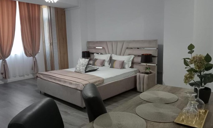 Smardan Apartamento | Ap Nou Rezidential Faleza