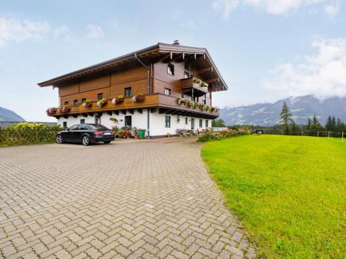 Saalfelden am Steinernen Meer Apartamento | Apartment Sommerstein by Interhome