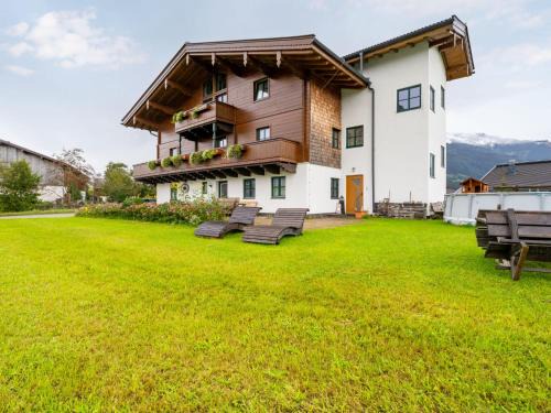 Saalfelden am Steinernen Meer Apartamento | Apartment Steinernes Meer by Interhome