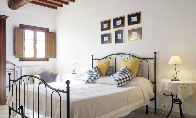 Fucecchio Apartamento | ¡Apartamento perfecto para familias en casas de vacaciones con piscina, parque, wifi y hamacas!