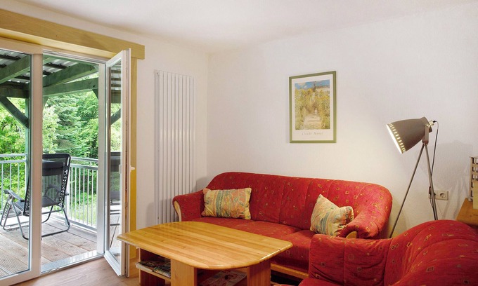 Feldberger Seenlandschaft Apartamento | Apartamento 'Ferienwohnung Forelle' con balcón y Wi-Fi