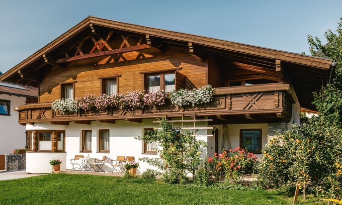 Prutz Apartamento | Apart Grazia by Interhome