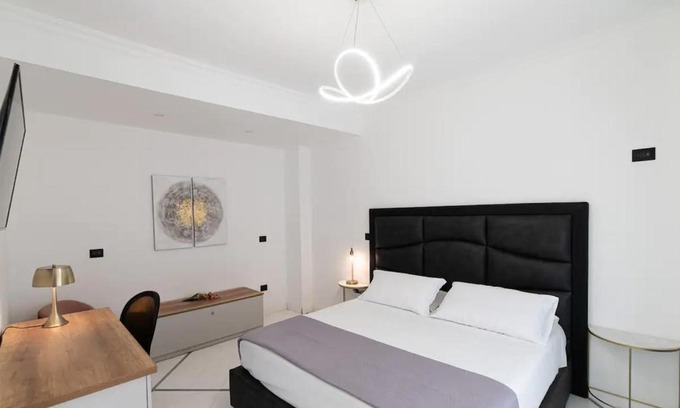 Chiaia Hotel | Apart Hotel Suite Napoli Chiaia Mergellina