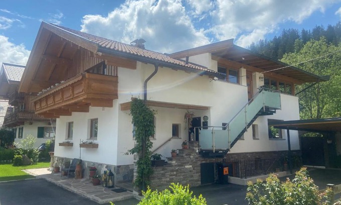 Hopfgarten im Brixental Apartamento | Apart Linde