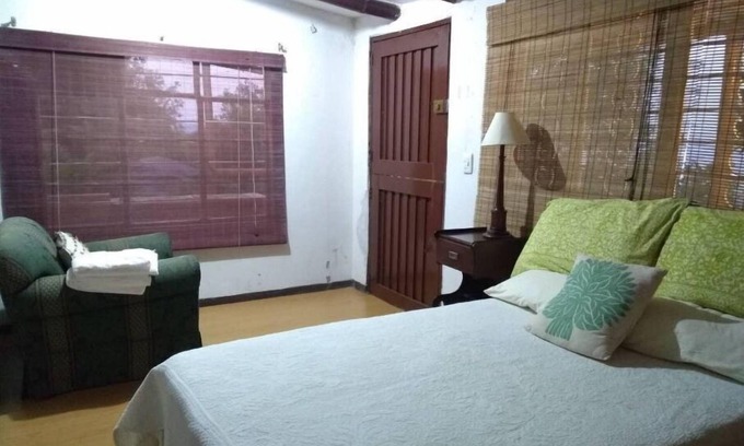 Altos del Rosario Cabina | Aparta-estudio en medio de la naturaleza con vista a Cali y el Valle del Cauca.