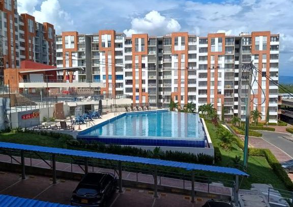 Girardot Apartamento | Apartaestudio Vacacional en Girardot, piscinas, Jacuzis, parqueadero para moto