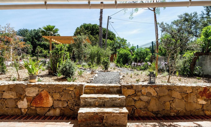 Telheiro Apartamento | Apartamento en las Montañas, con Wifi, Huerta Bio a 15 Minutos de la Playa Faro
