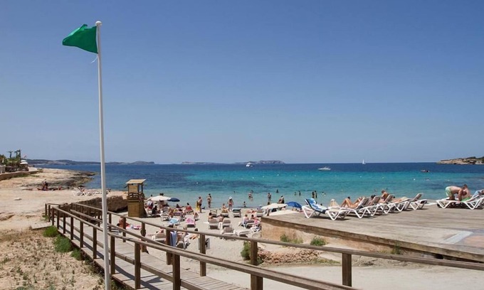 Sant Antoni de Portmany Apartamento | Apartamentos El Moro