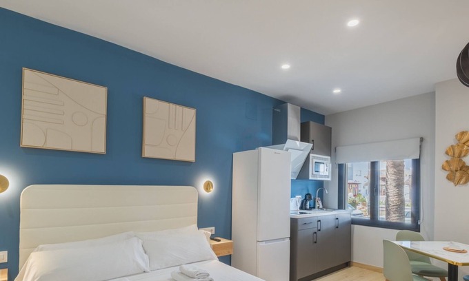 Zahara de los Atunes Apartamento | Apartamento Estudio - CORAL ZAHARA Suites by Cadiz4Rentals