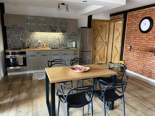 Piecki Apartamento | APARTAMENT 1 Nad rzeką Krutyń