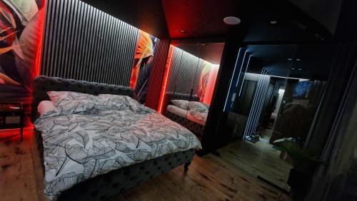 Kielce Apartamento | Apartament Czarna Perła z dużym tarasem NA Dachu 75m2 , PROJEKTOR ,garaż podziemny