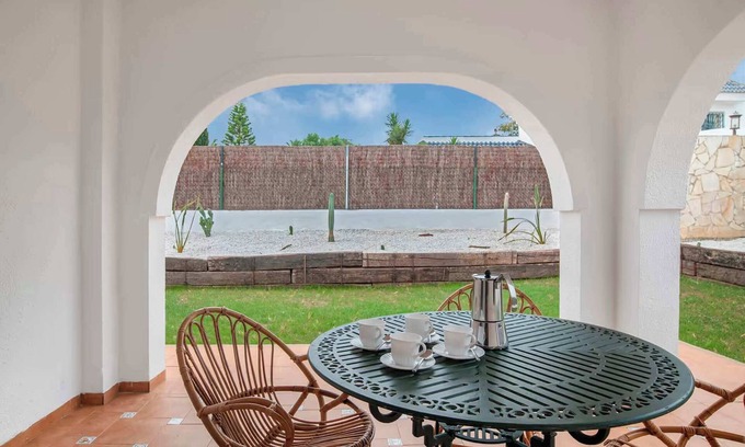 Conil de la Frontera Apartamento | Apartamento con piscina compartida, Wi-Fi